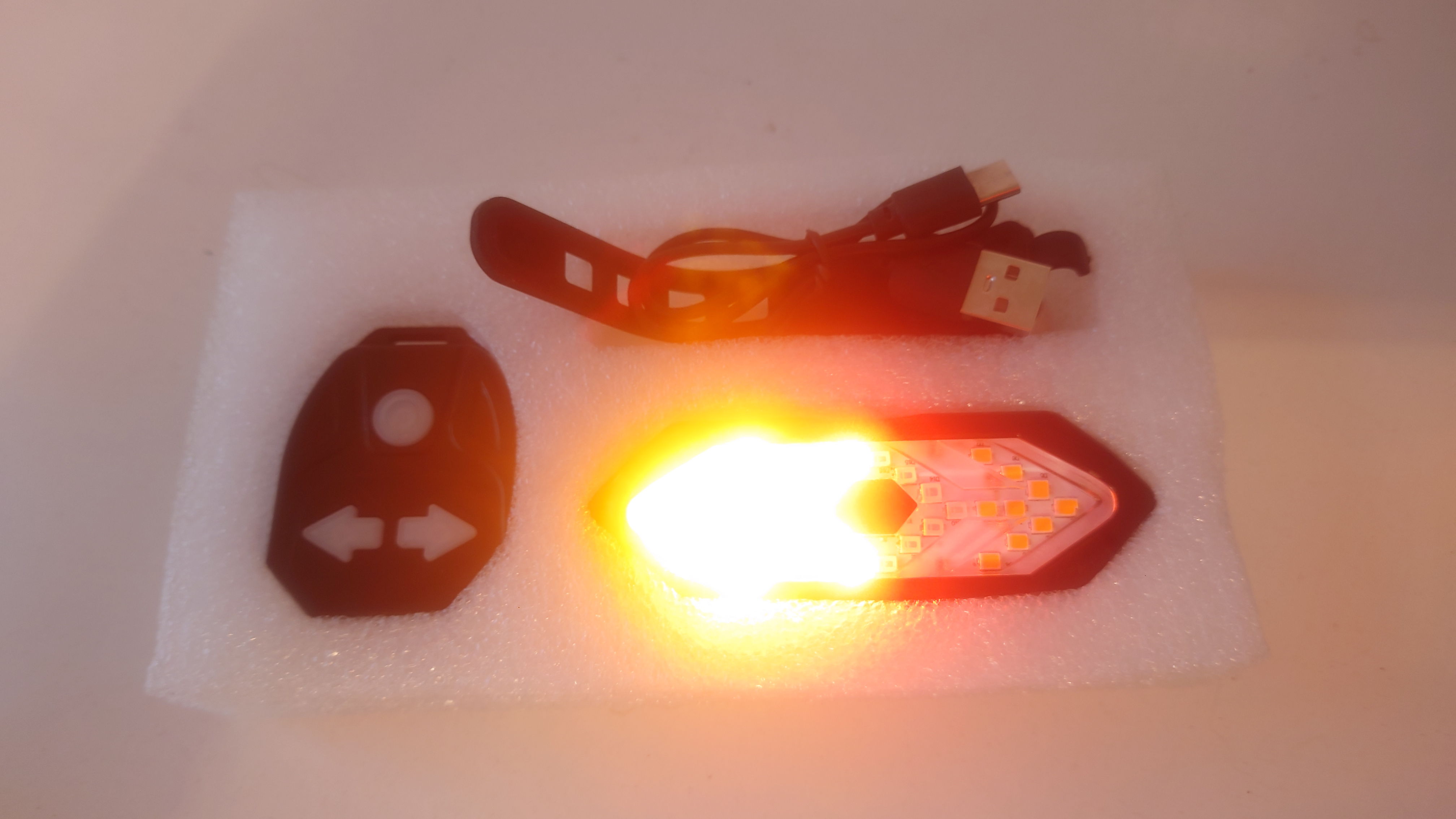 Tylne światło z kierunkowskazami